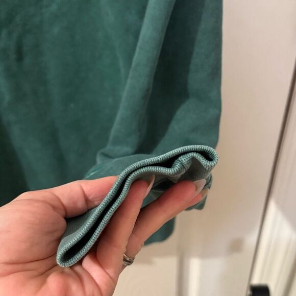 Nike Vintage Distressed Green Nike Hoodie Sweatshirt — Used, Size M - Picture 6 of 10